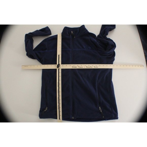 Mountain Hardwear Fleece Jacket - Size M - SMALL INTERIOR TEAR AND STAIN - Picture 5 of 8